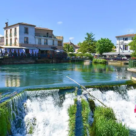Awesome In * Caumont-sur-Durance